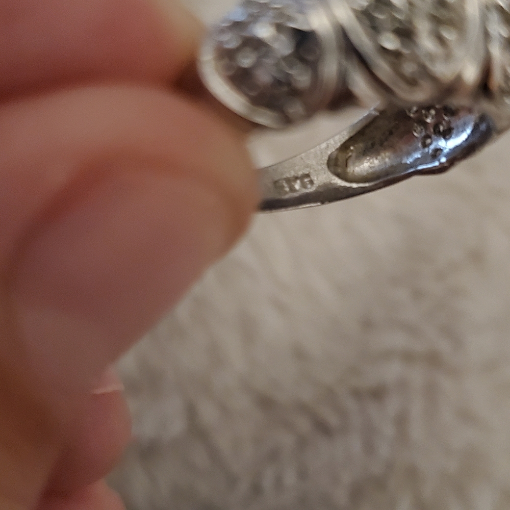 Silver ring - Picture 3 of 3